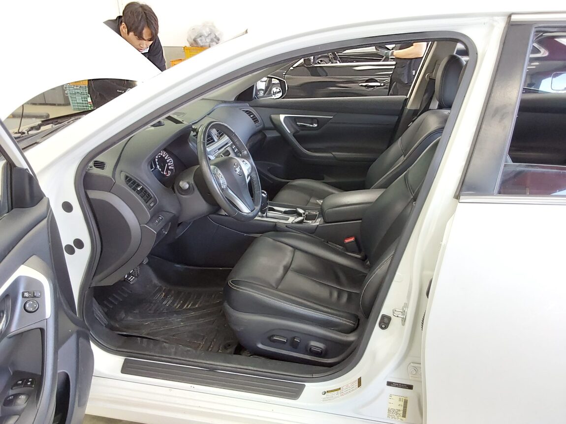 NISSAN ALTIMA (2ND GEN) 2017 - zdjęcie 10