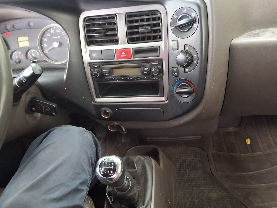 HYUNDAI PORTER II CRDi STANDARD CAB EXTRA LONG WHEELBASE PLUS 2012 - zdjęcie 20