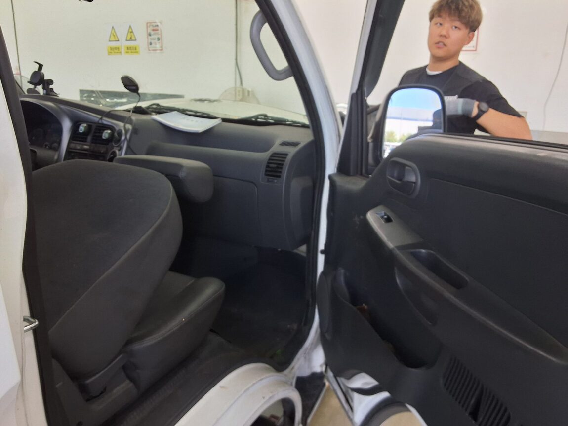 KIA BONGO III CARGO WING BODY 1 TON 2013 - zdjęcie 11