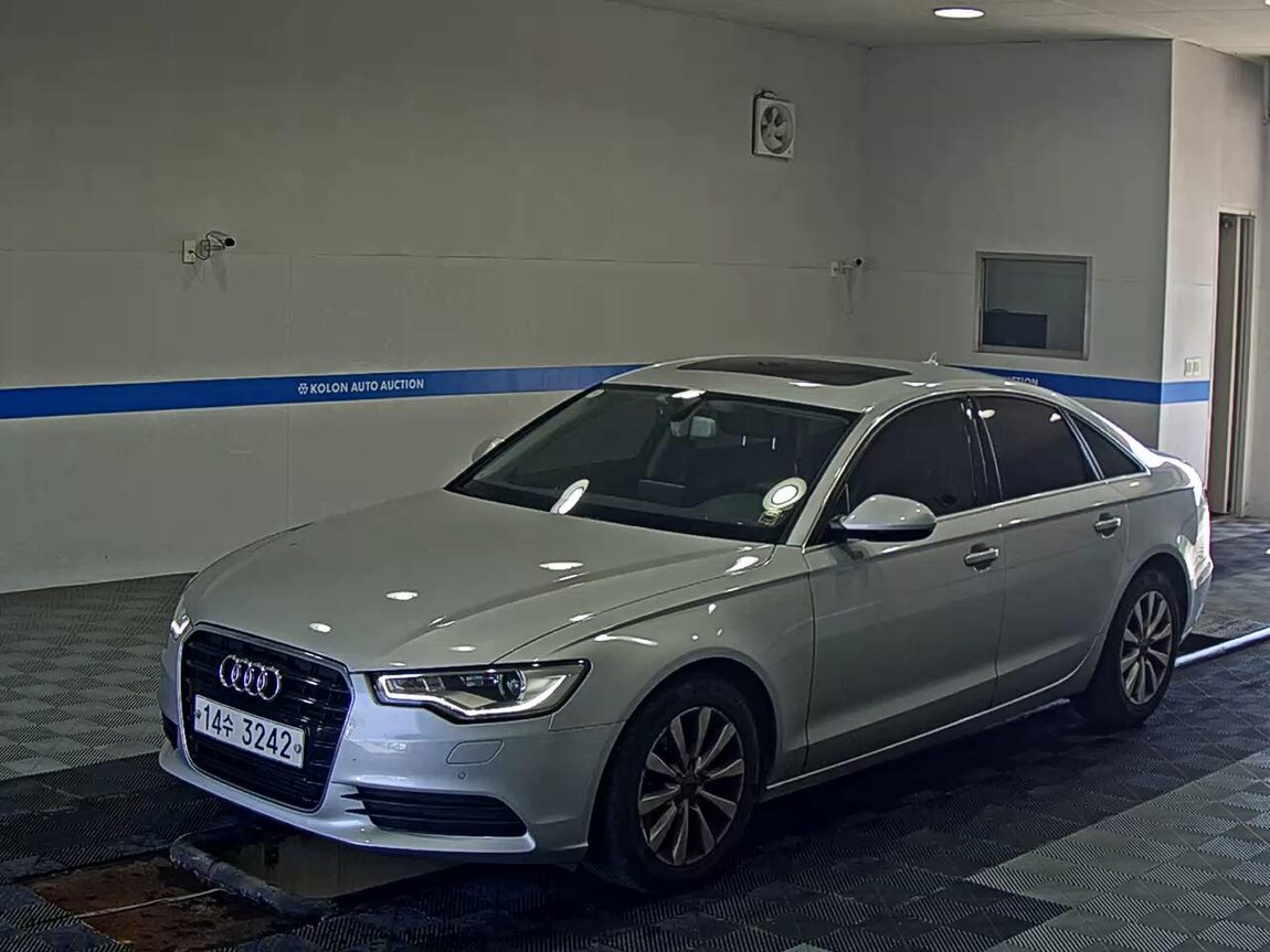 AUDI A6 (4TH GEN) 2.0 TFSI 2012 - zdjęcie 2