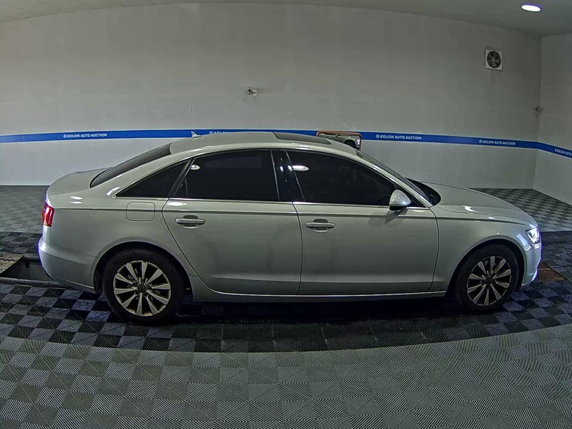 AUDI A6 (4TH GEN) 2.0 TFSI 2012 - zdjęcie 4