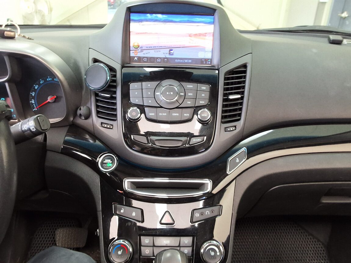 CHEVROLET (DAEWOO) ORLANDO 2.0 DIESEL LTZ PREMIUM 2012 - zdjęcie 24