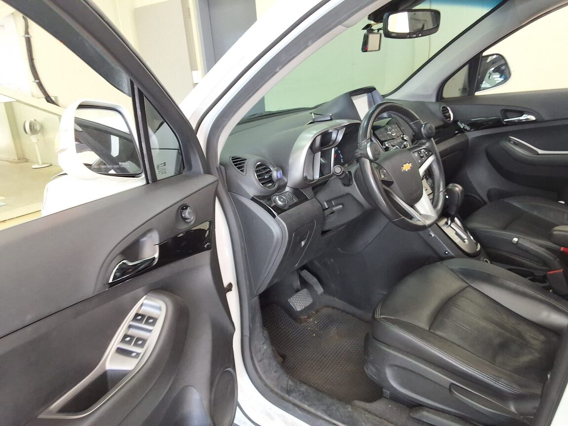 CHEVROLET (DAEWOO) ORLANDO 2.0 DIESEL LTZ PREMIUM 2012 - zdjęcie 11