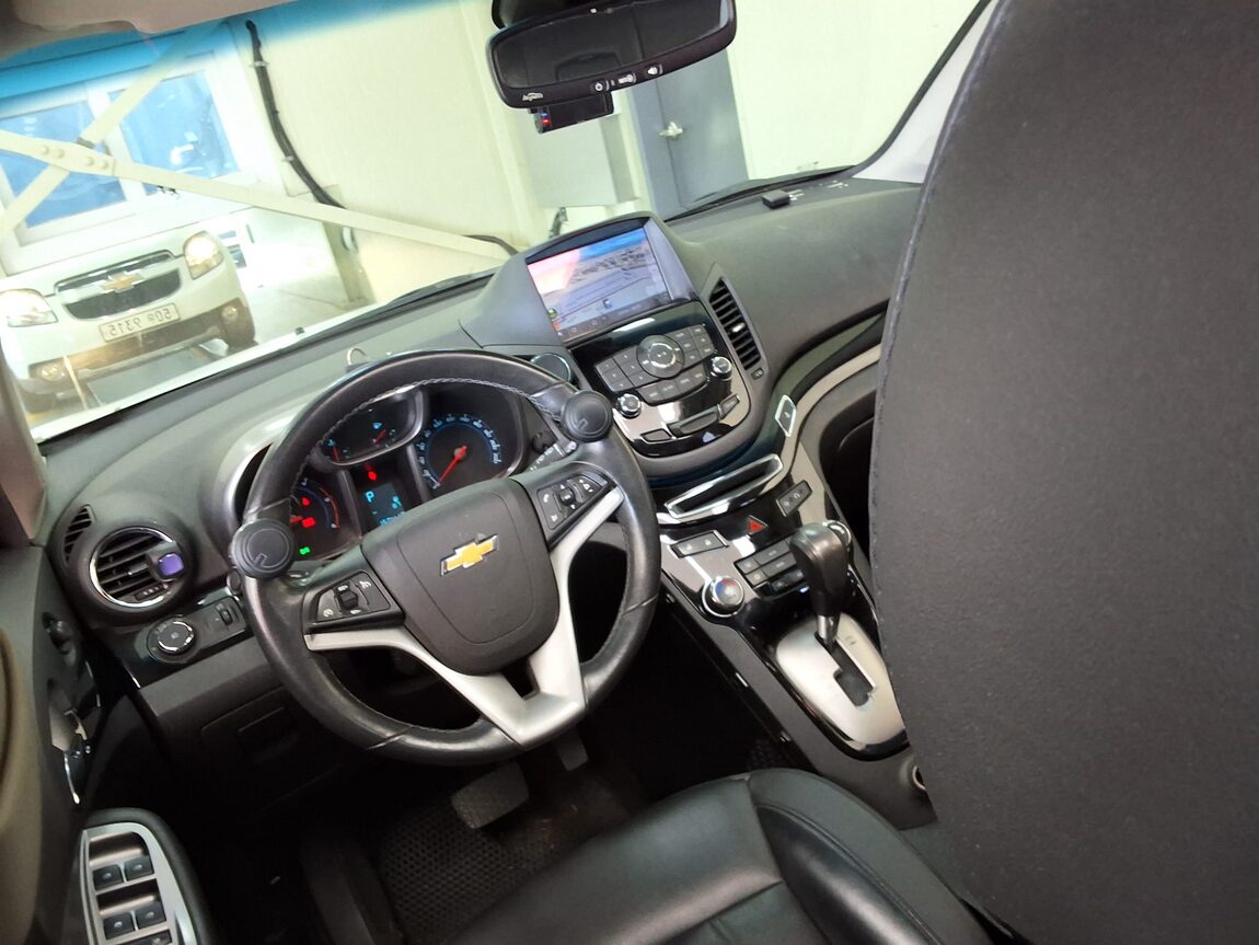CHEVROLET (DAEWOO) ORLANDO 2.0 DIESEL LTZ PREMIUM 2012 - zdjęcie 12