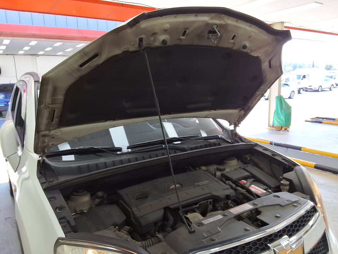 CHEVROLET (DAEWOO) ORLANDO 2.0 DIESEL LTZ PREMIUM 2012 - zdjęcie 18