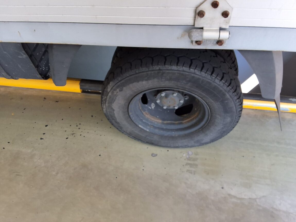 KIA BONGO III CARGO WING BODY 1.2 TON 2018 - zdjęcie 16
