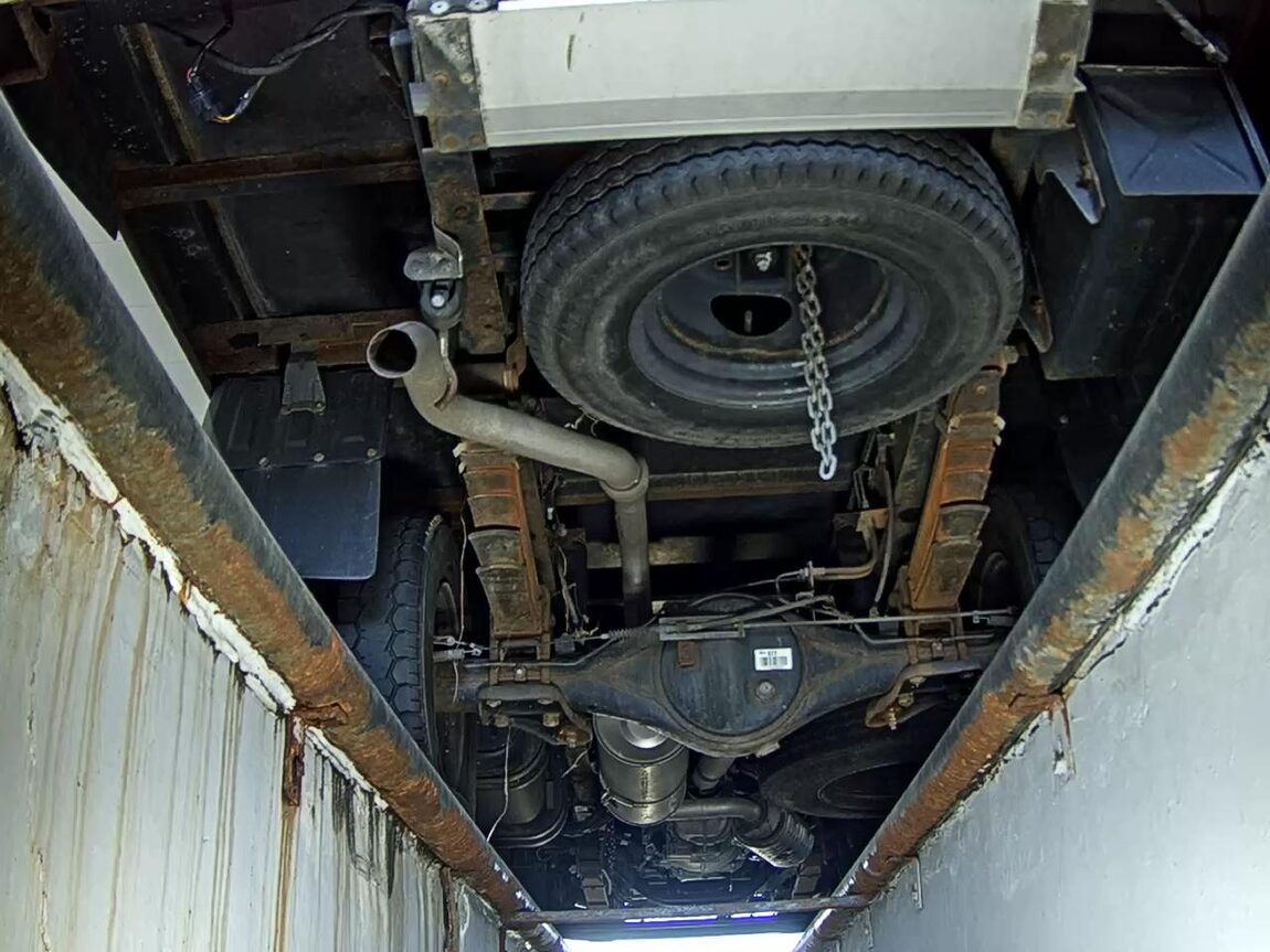 KIA BONGO III CARGO WING BODY 1.2 TON 2018 - zdjęcie 8