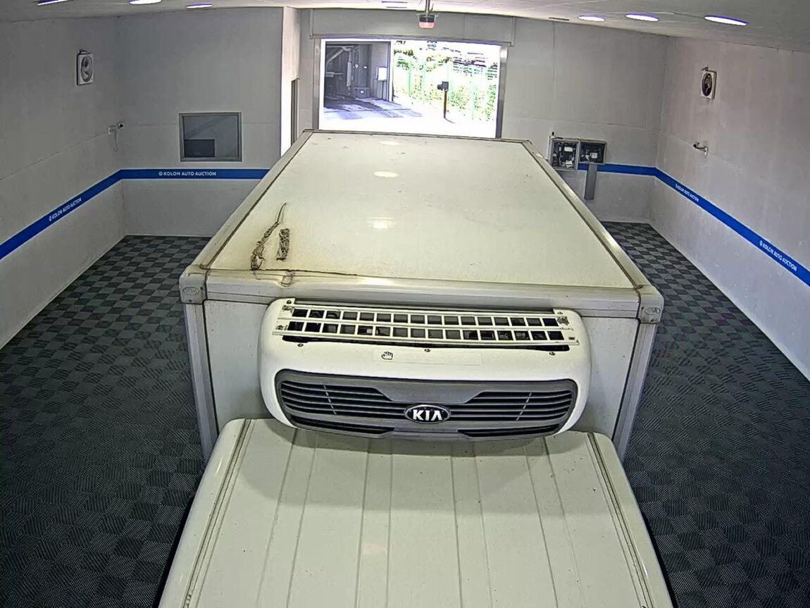 KIA BONGO III CARGO FREEZER BOX TRUCK 1 TON KING CAB 2017 - zdjęcie 7