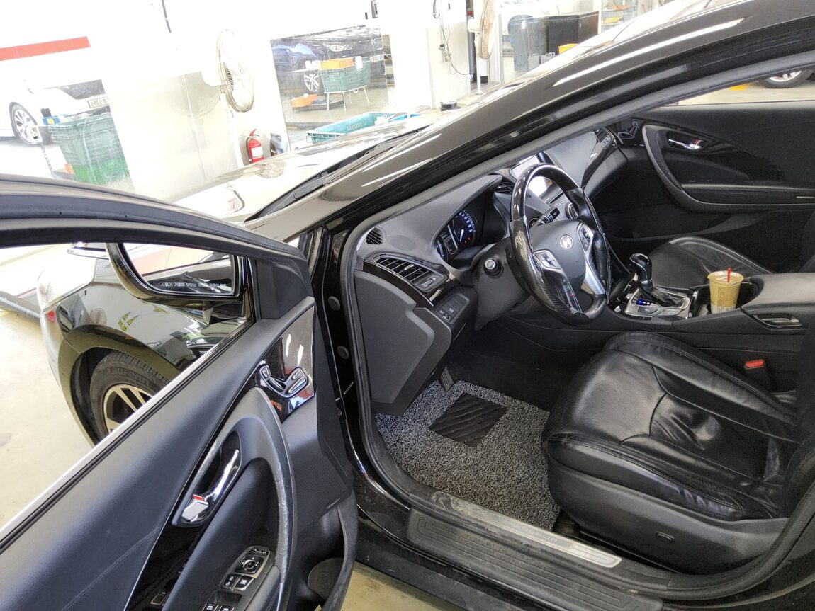 HYUNDAI GRANDEUR HG HG 300 PRIME 2011 - zdjęcie 10