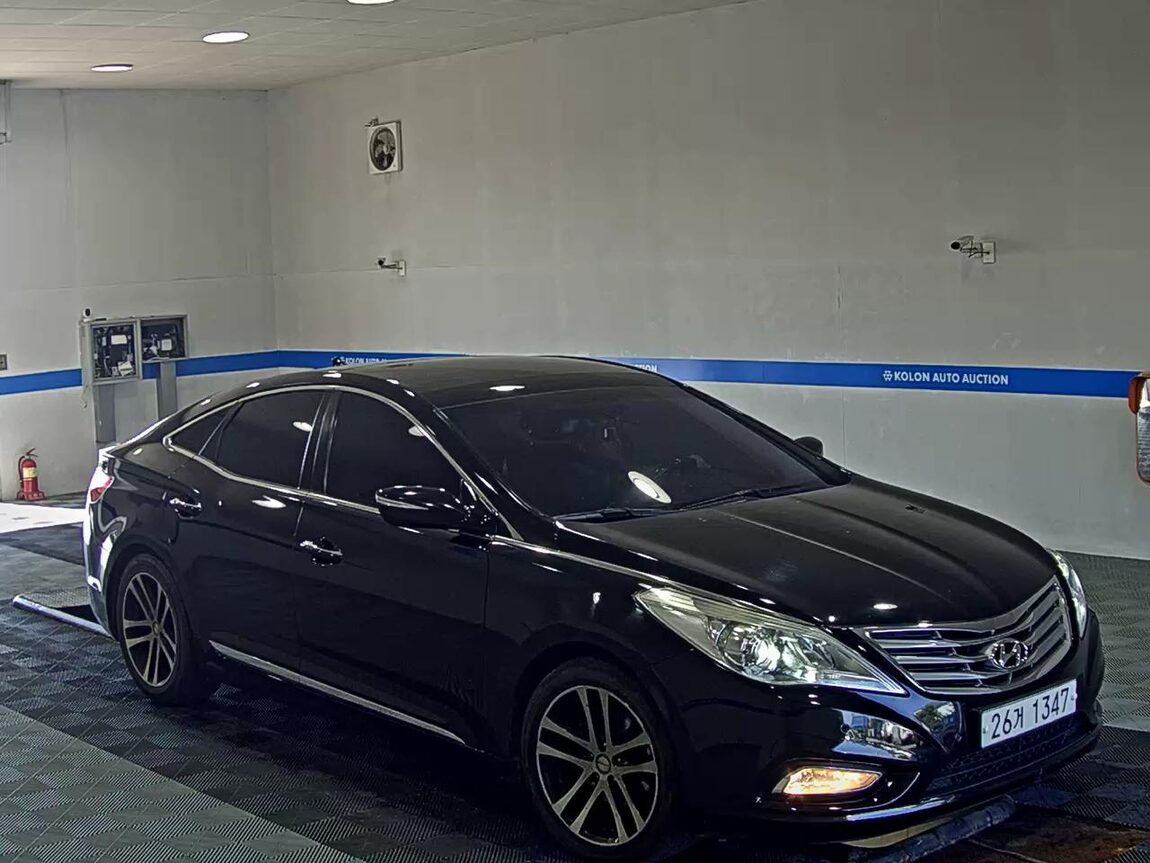 HYUNDAI GRANDEUR HG HG 300 PRIME 2011 - zdjęcie 3
