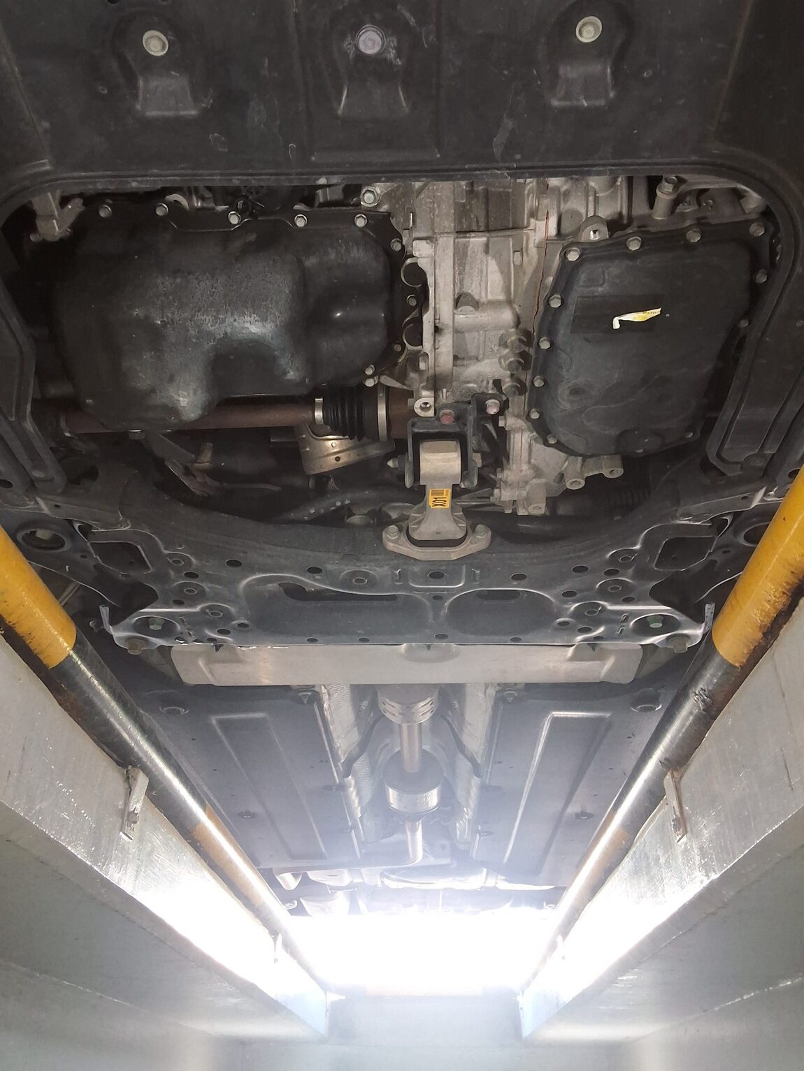 HYUNDAI AVANTE (CN7) 1.6 GASOLINE MODERN 2021 - zdjęcie 9