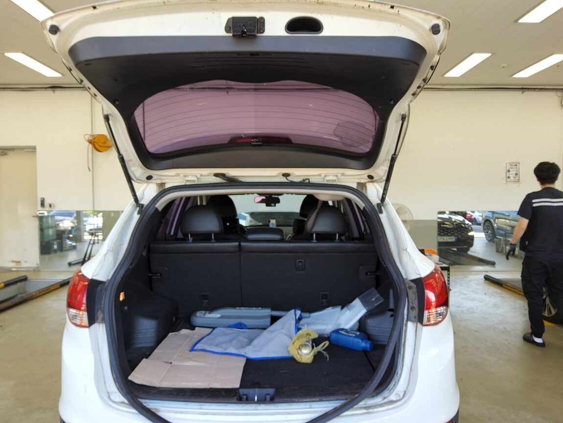 HYUNDAI TUCSON ix DIESEL R20 2WD X20 LUXURY 2012 - zdjęcie 15