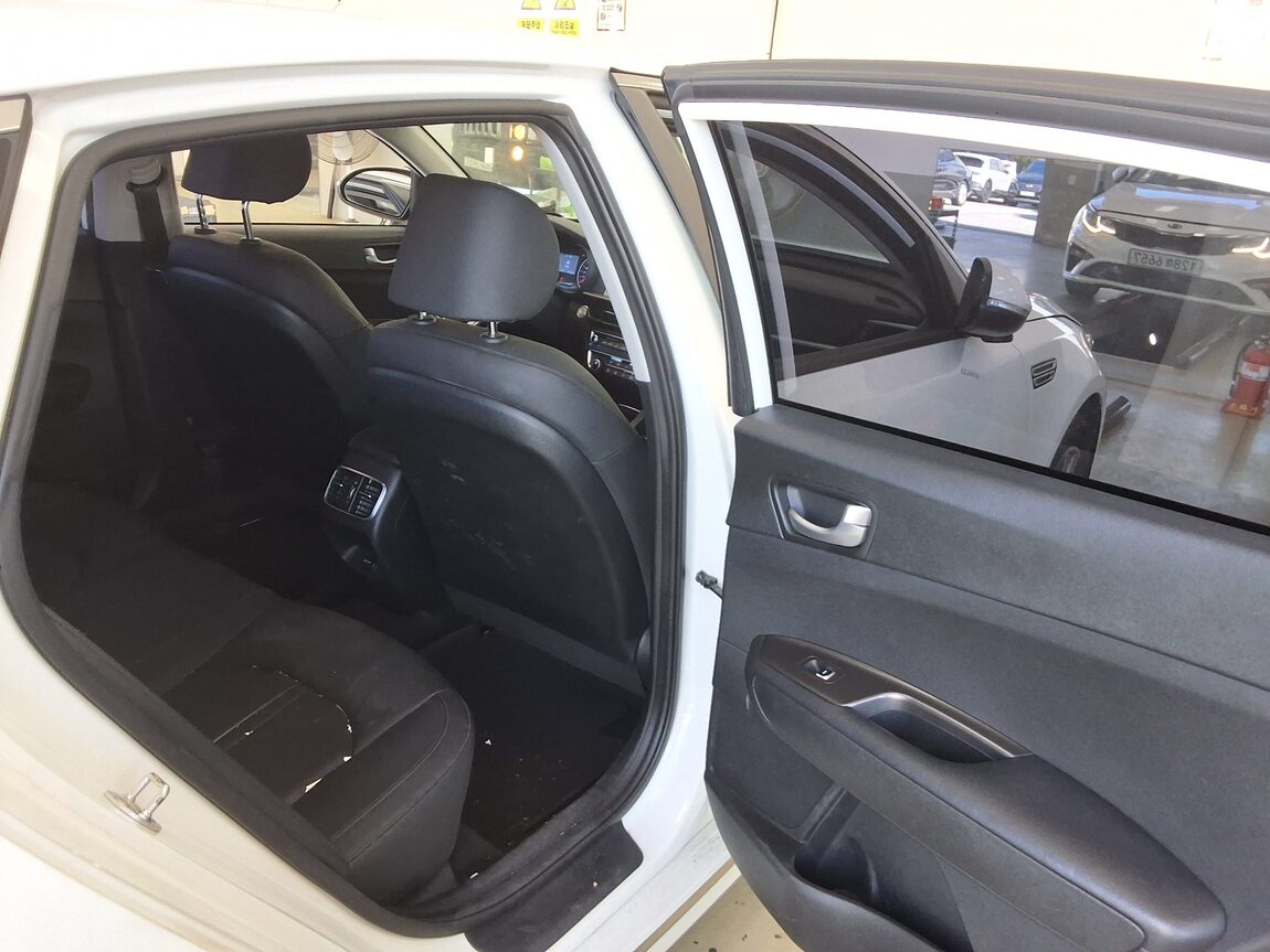KIA NEW NEW K5 2.0 GASOLINE PRESTIGE 2020 - zdjęcie 13