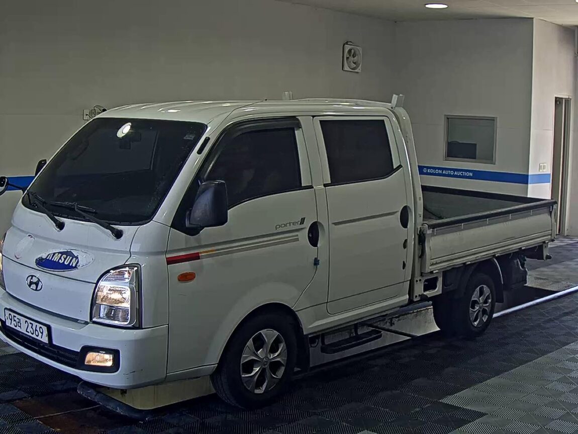 HYUNDAI PORTER II CRDi DOUBLE CAB EXTRA LONG WHEELBASE SMART 2021 - zdjęcie 2