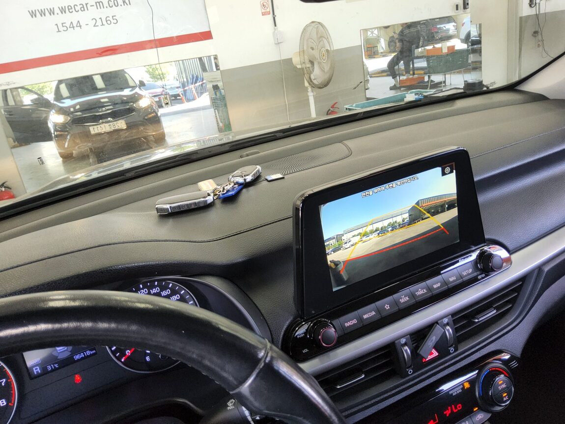 KIA ALL NEW K3 1.6 GASOLINE LUXURY 2020 - zdjęcie 17