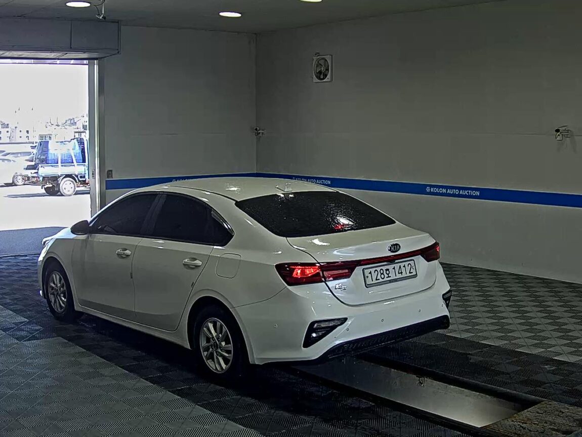 KIA ALL NEW K3 1.6 GASOLINE LUXURY 2020 - zdjęcie 6