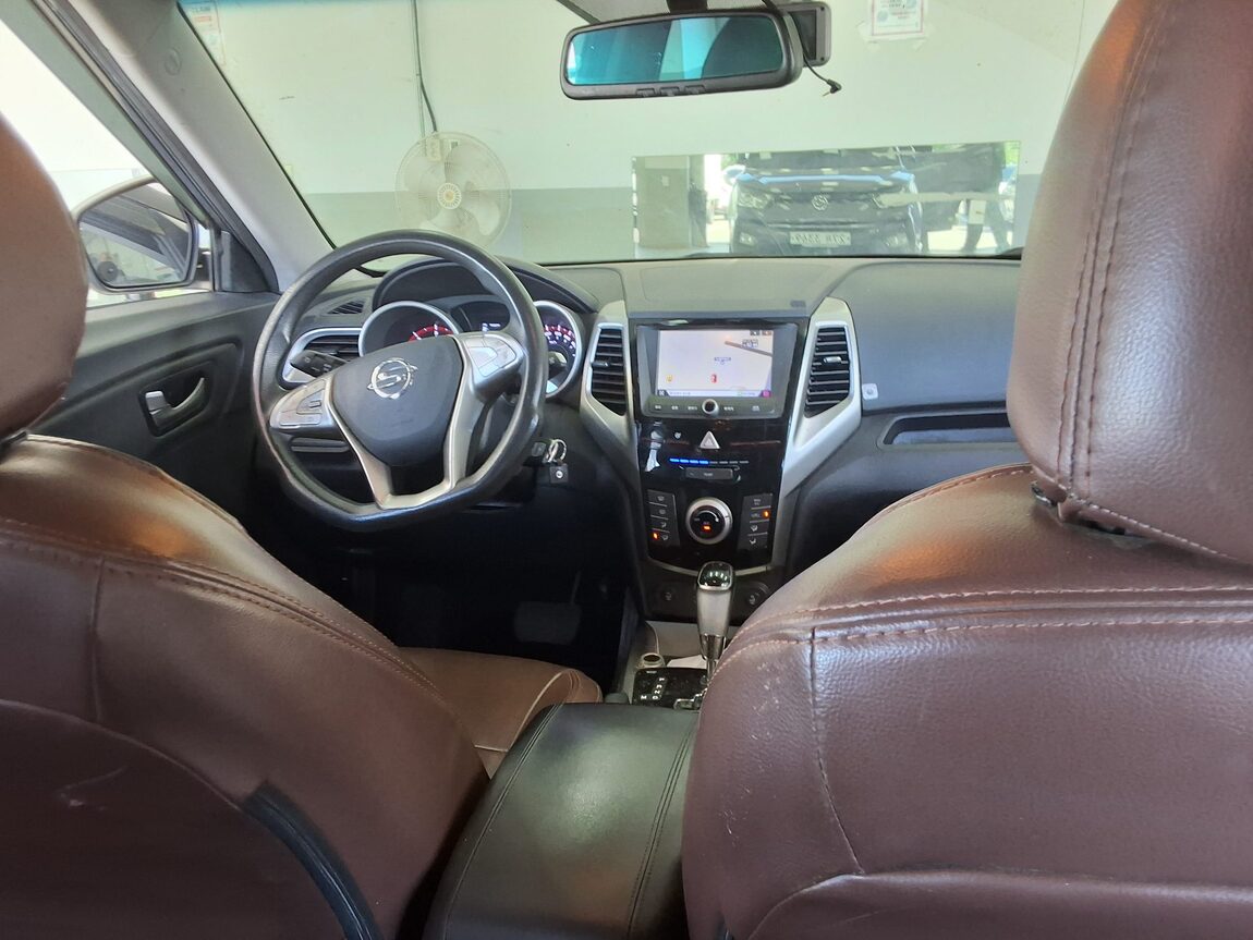 KG MOBILITY (SSANGYONG) TIVOLI ARMOUR 1.6 DIESEL TX 2018 - zdjęcie 11