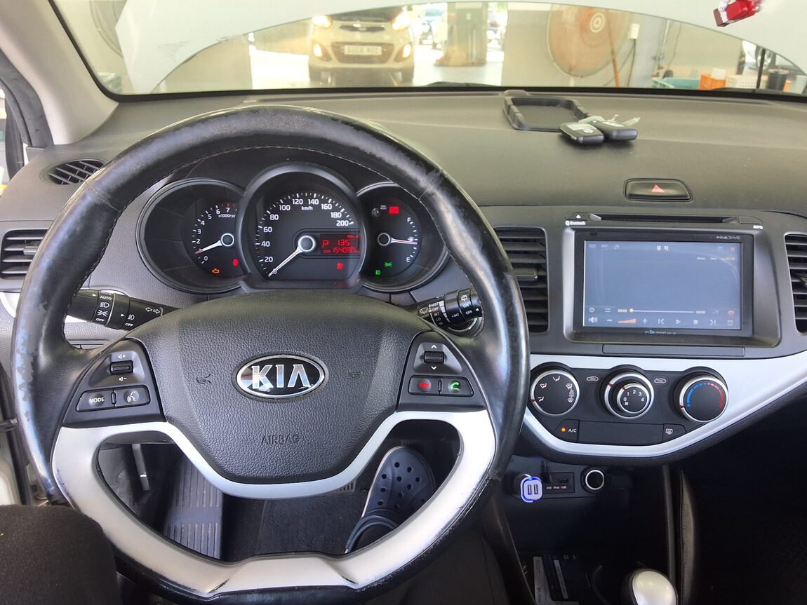 KIA ALL NEW MORNING GASOLINE LUXURY 2013 - zdjęcie 18