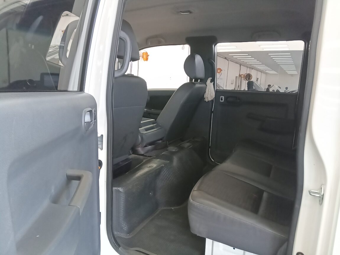 KIA THE NEW BONGO III CARGO 1 TON 4WD DOUBLE CAB LONG WHEELBASE GL 2022 - zdjęcie 12