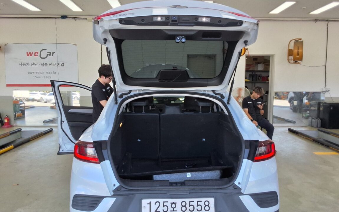 RENAULT (SAMSUNG) XM3 1.6 GTe RE 2023 - zdjęcie 15