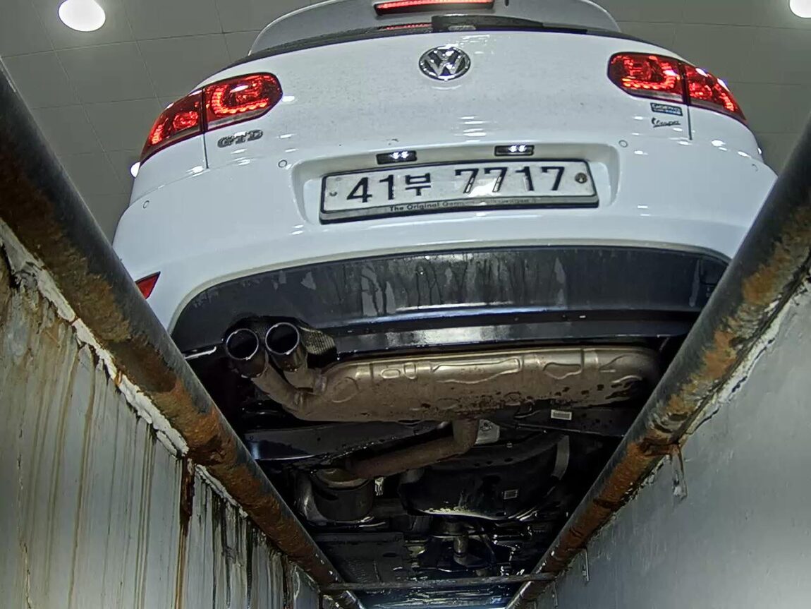 VOLKSWAGEN GOLF (6TH GEN) 2.0 GTD 2013 - zdjęcie 8
