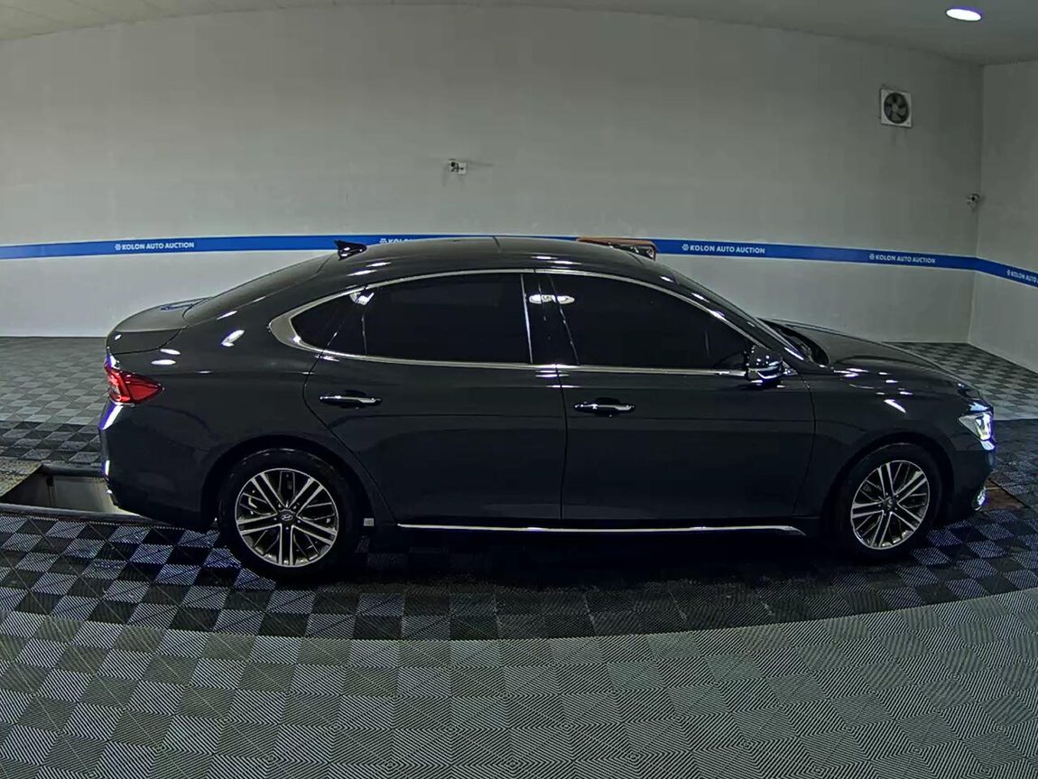 HYUNDAI GRANDEUR IG 2.4 GDi PREMIUM 2019 - zdjęcie 4