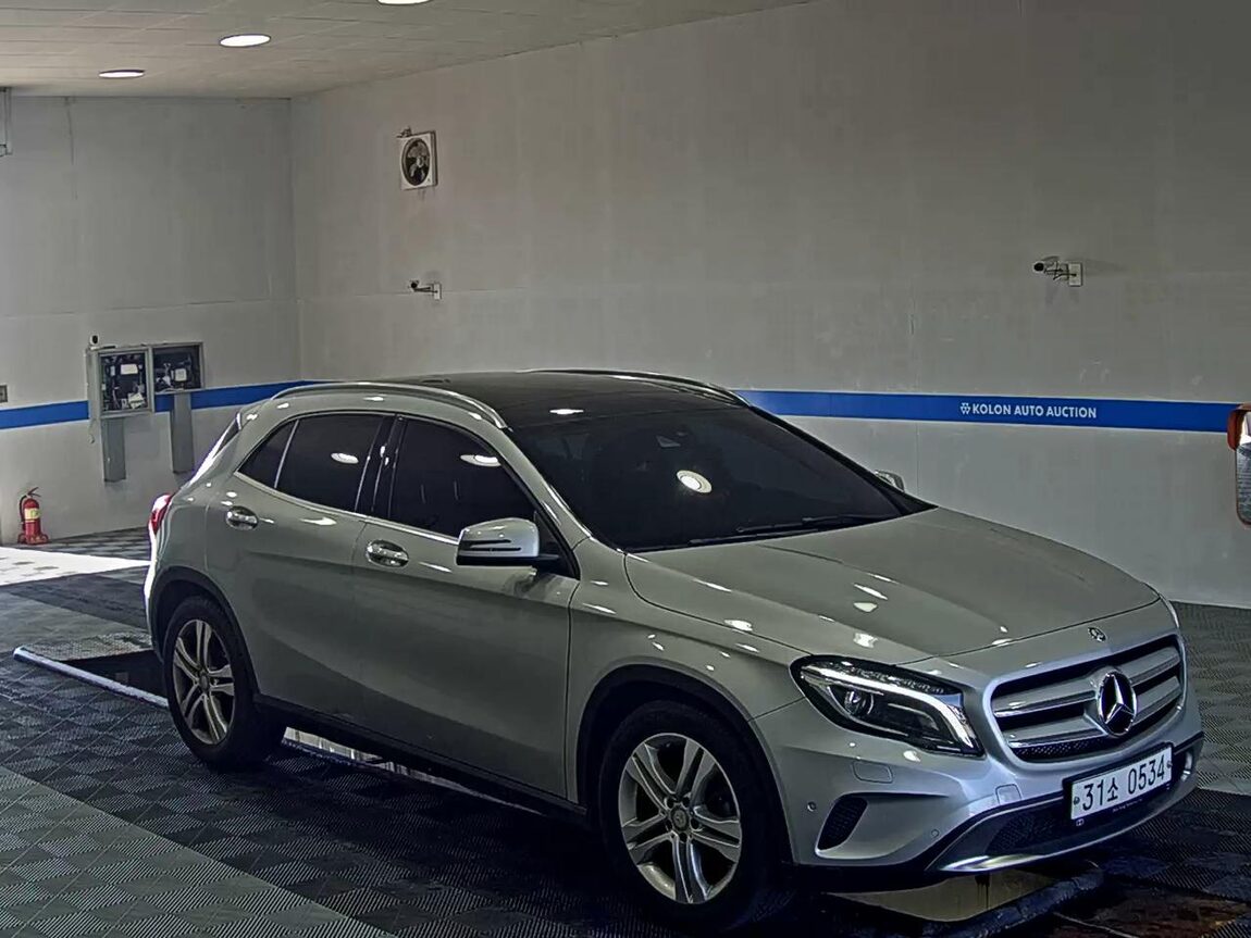 MERCEDES-BENZ GLA-CLASS GLA 200 d 2016 - zdjęcie 3