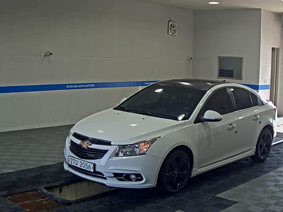 CHEVROLET (DAEWOO) CRUZE 4-DOOR 1.4 TURBO LTZ+ THE PERFECT BLACK 2014 - zdjęcie 2