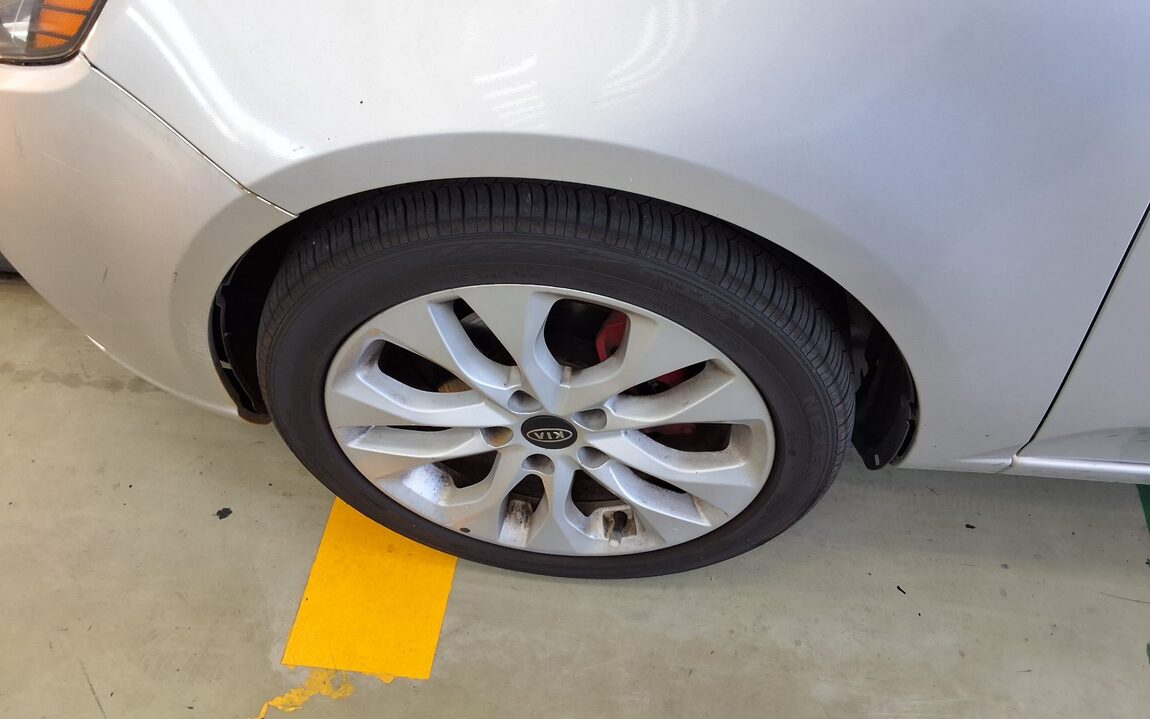 KIA FORTE 1.6 GDI LUXURY 2013 - zdjęcie 23