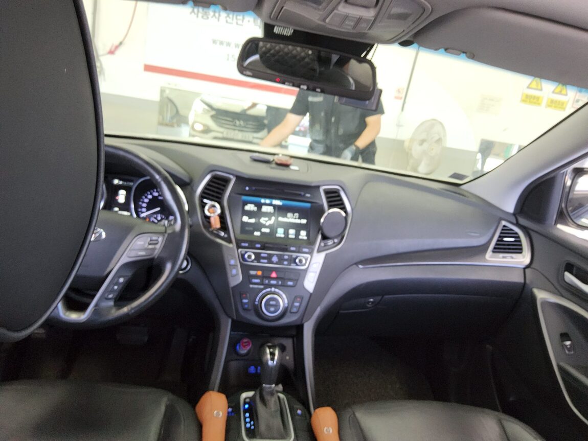 HYUNDAI SANTA FE THE PRIME DIESEL R2.0 2WD EXCLUSIVE 2016 - zdjęcie 11