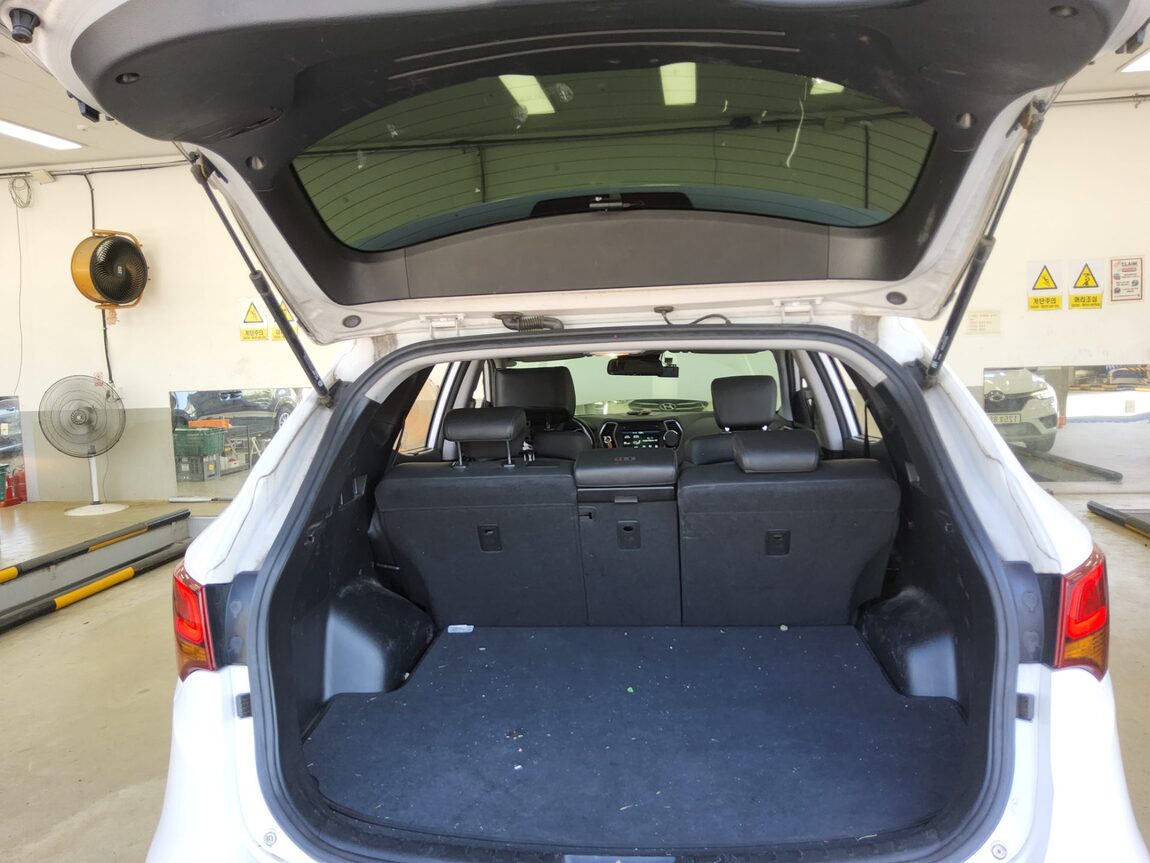 HYUNDAI SANTA FE THE PRIME DIESEL R2.0 2WD EXCLUSIVE 2016 - zdjęcie 15