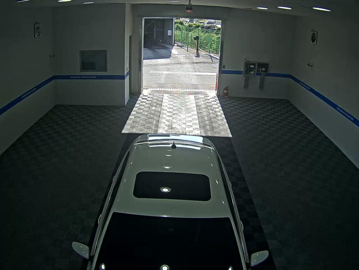 VOLKSWAGEN JETTA (6TH GEN) 2.0 TDI BLUEMOTION PREMIUM 2015 - zdjęcie 7