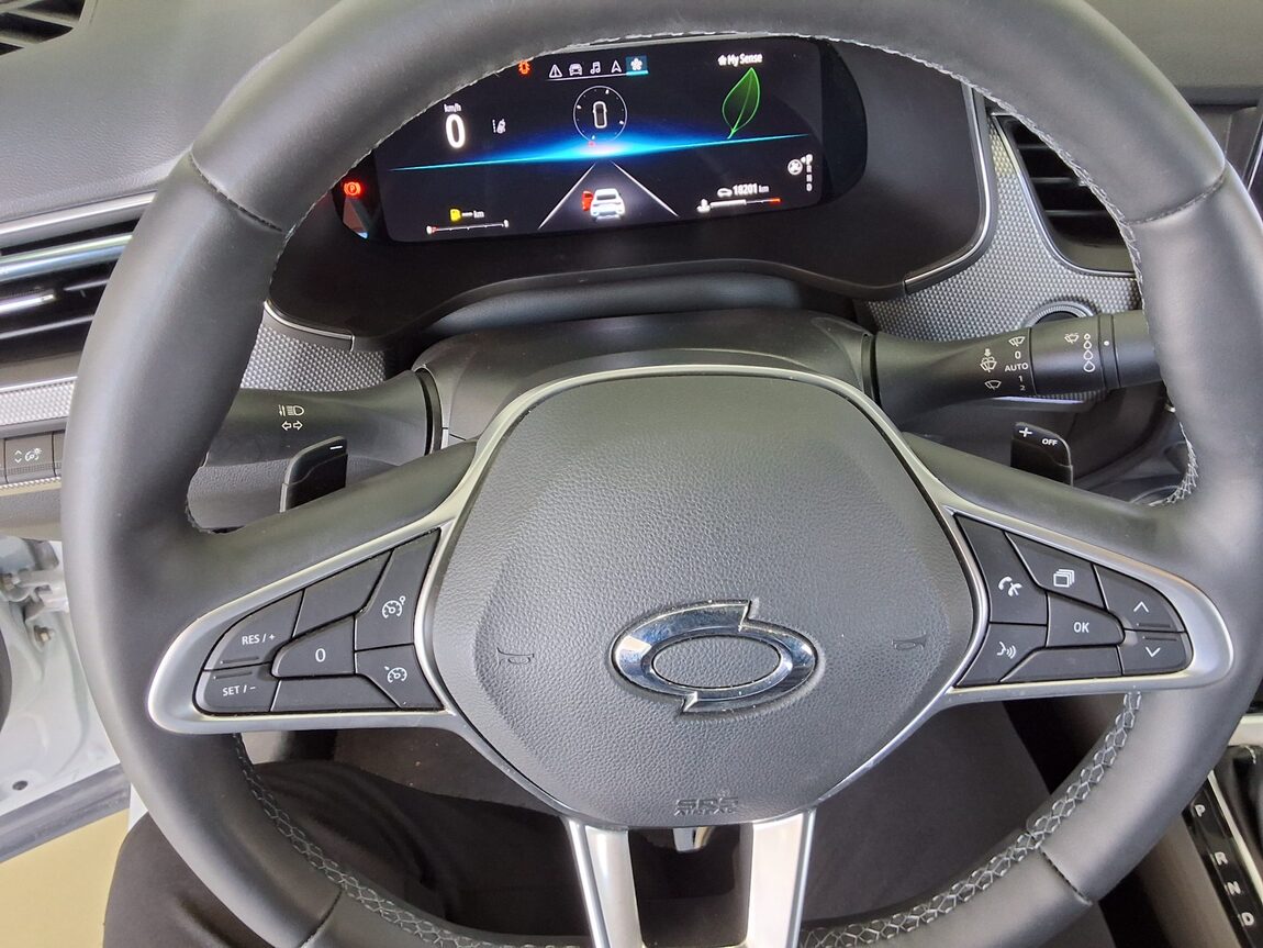 RENAULT (SAMSUNG) XM3 1.6 GTe INSPIRE 2024 - zdjęcie 17