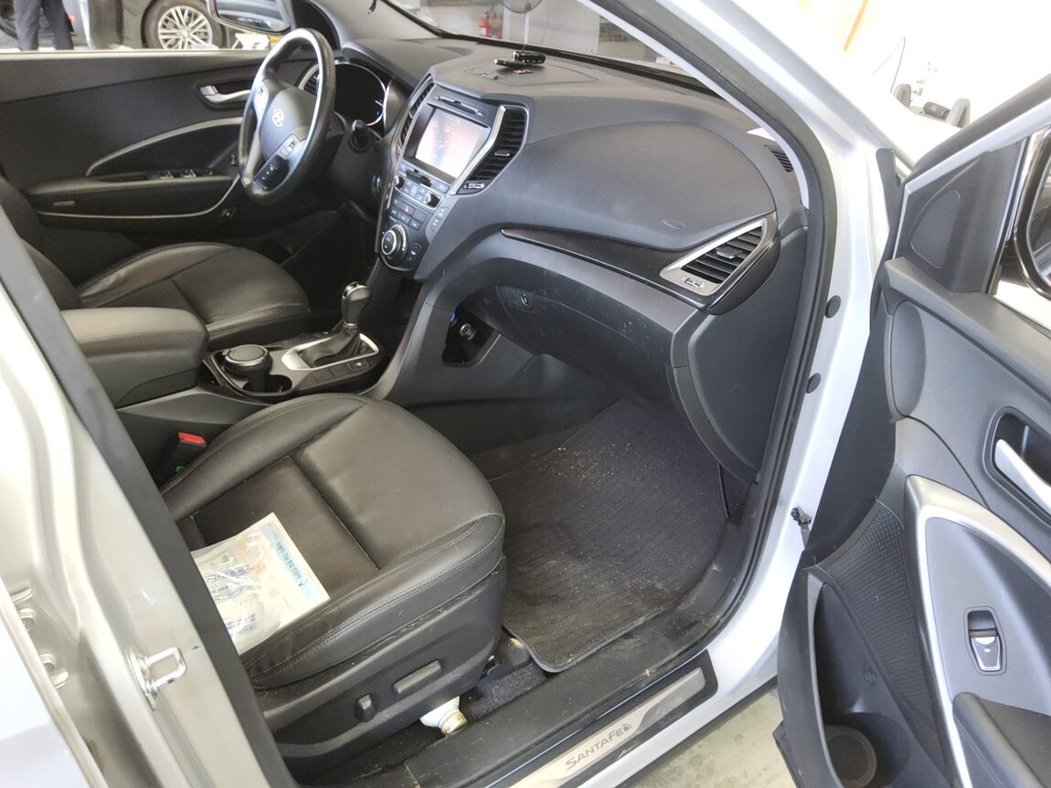 HYUNDAI SANTA FE THE PRIME DIESEL R2.0 2WD EXCLUSIVE 2016 - zdjęcie 14