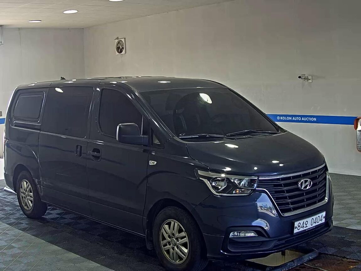 HYUNDAI THE NEW GRAND STAREX 5-SEATER DIESEL VAN SMART 2019 - zdjęcie 3