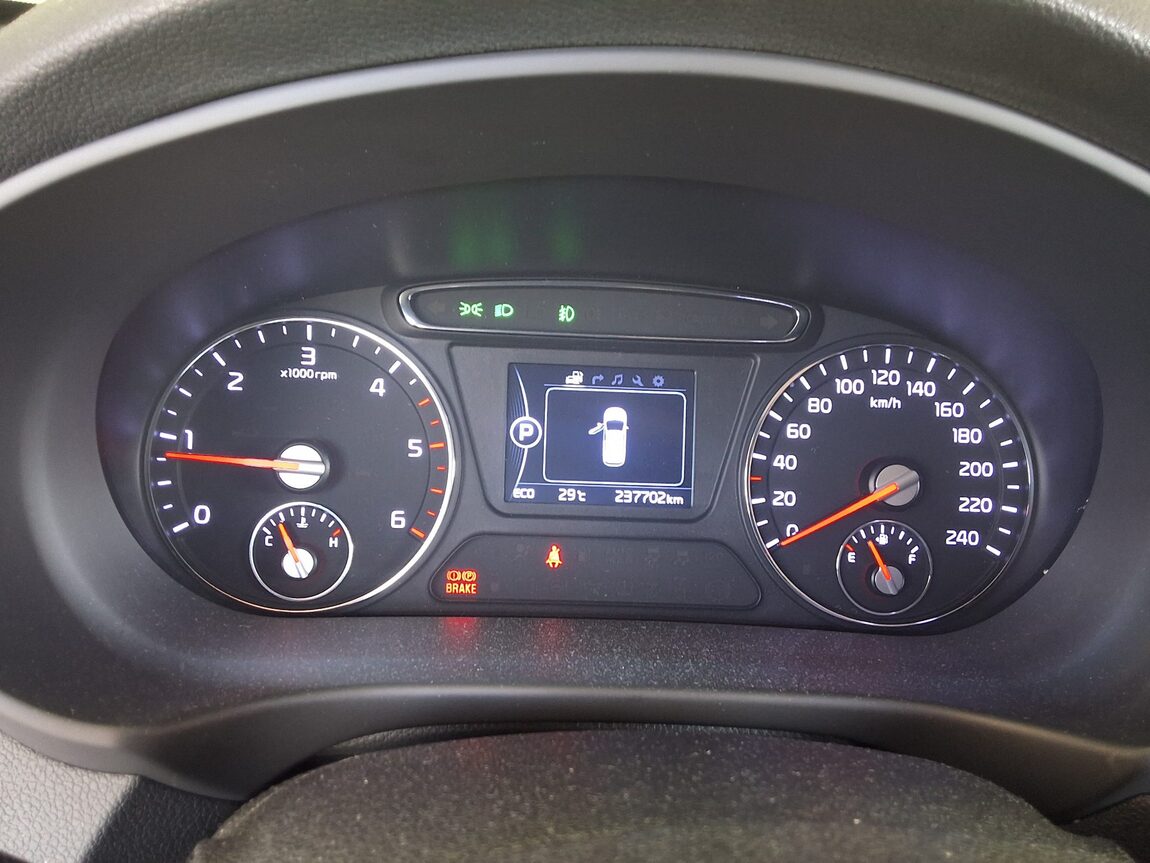 KIA ALL NEW SORENTO R2.0 4WD PRESTIGE 2015 - zdjęcie 10