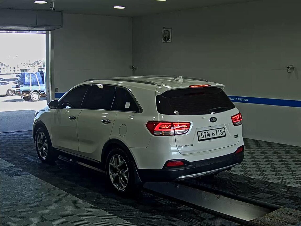 KIA ALL NEW SORENTO R2.0 4WD PRESTIGE 2015 - zdjęcie 6