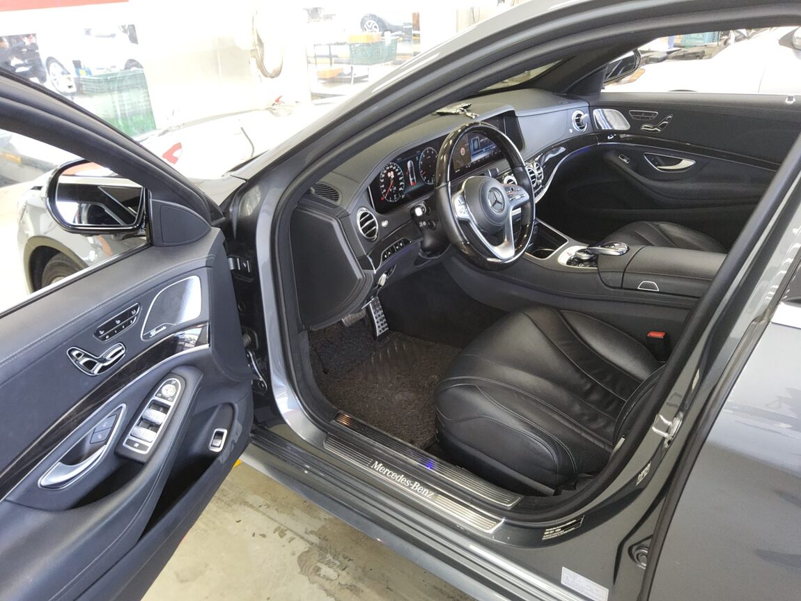 MERCEDES-BENZ S-CLASS (6TH GEN) S450L 4MATIC 2018 - zdjęcie 10