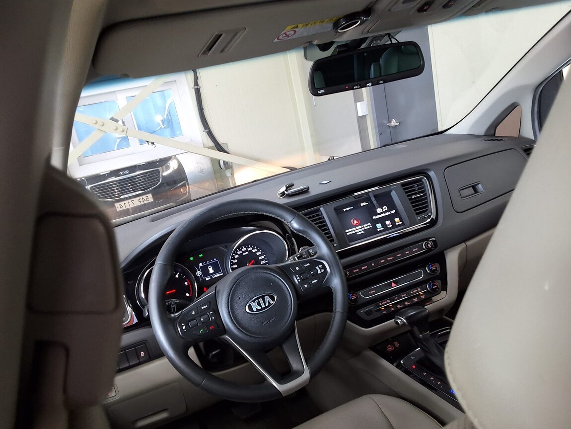 KIA ALL NEW CARNIVAL 9-SEATER DIESEL PRESTIGE 2018 - zdjęcie 12