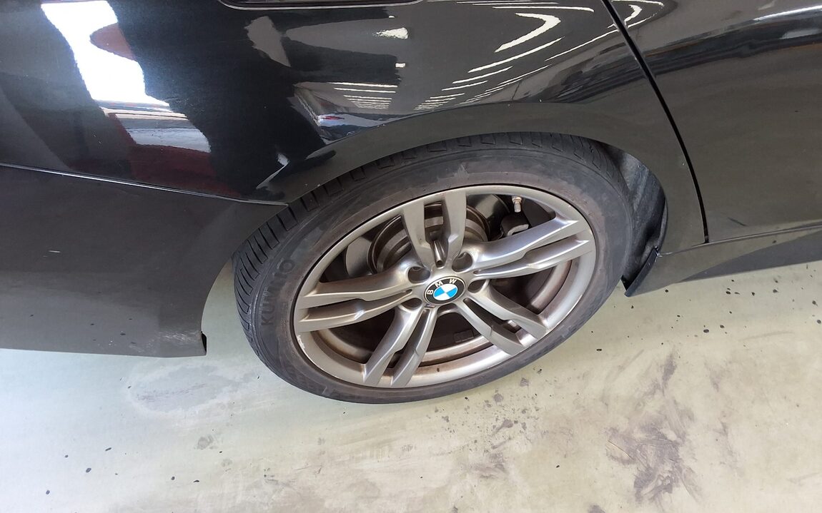 BMW 3 SERIES (6TH GEN) TOURING 320d M SPORT PACK SHADOW 2019 - zdjęcie 29