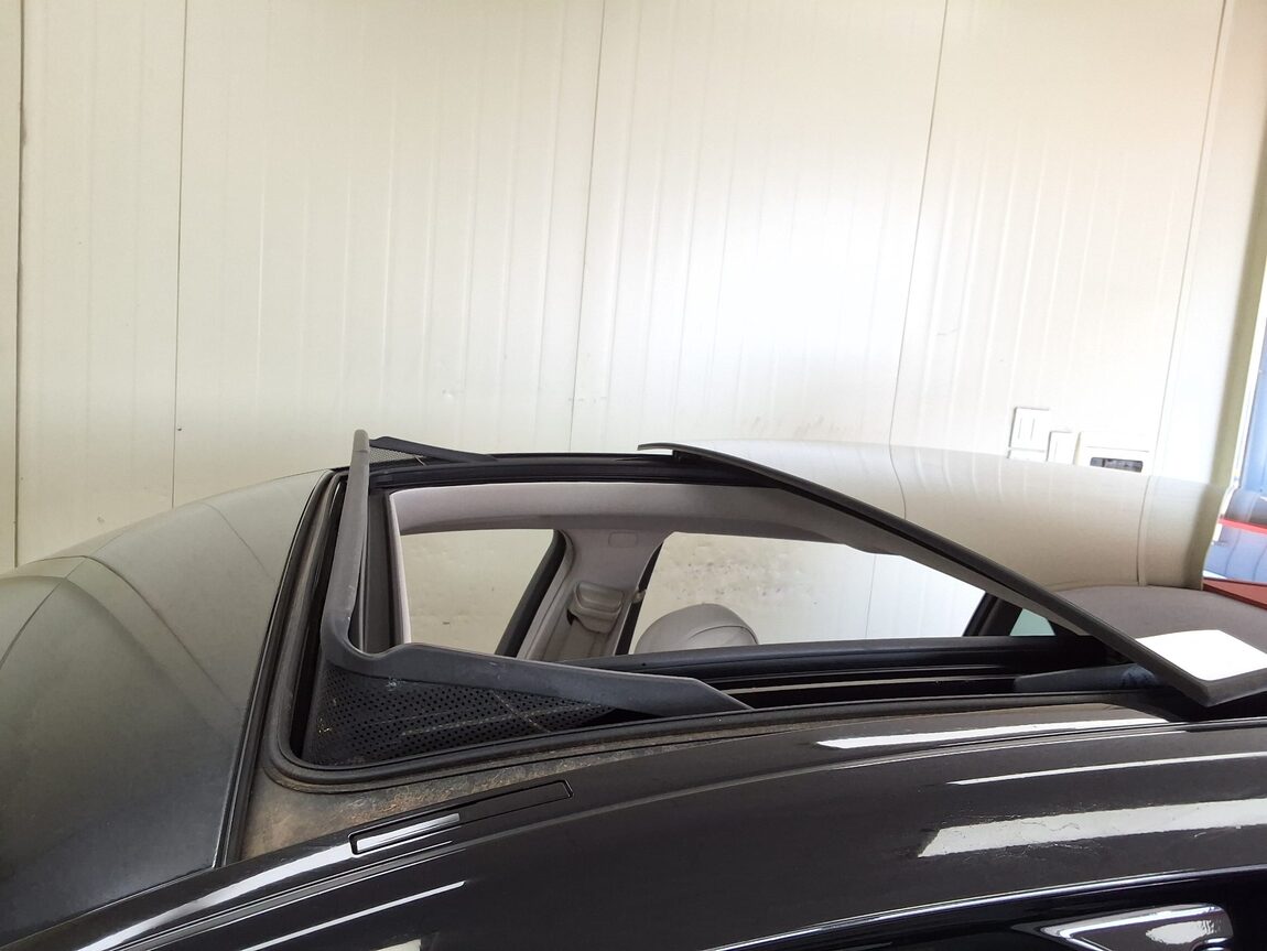 MERCEDES-BENZ S-CLASS (6TH GEN) S550L 4MATIC 2015 - zdjęcie 28