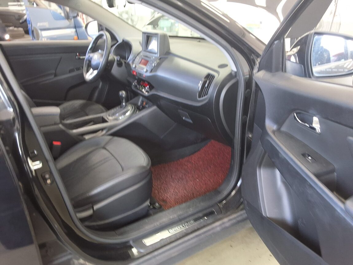 KIA SPORTAGE R DIESEL R2.0 2WD TLX PREMIUM 2011 - zdjęcie 15
