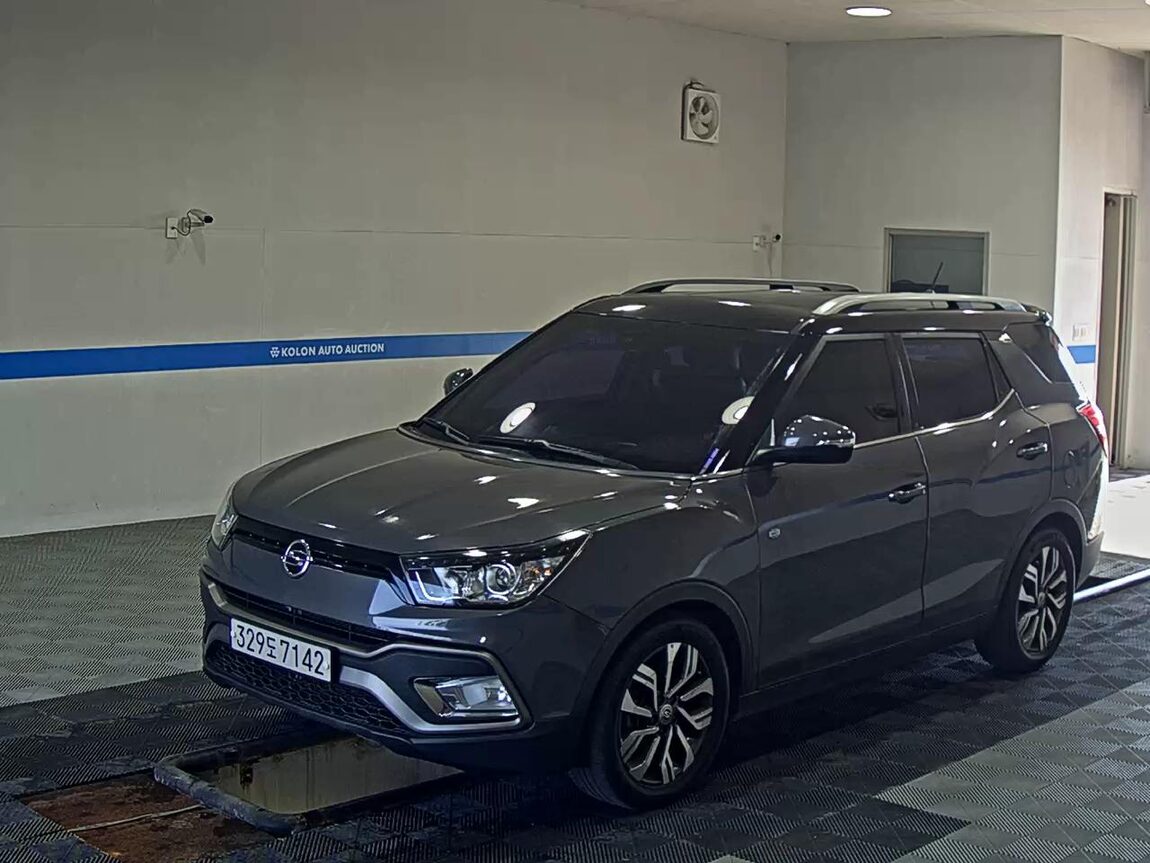 KG MOBILITY (SSANGYONG) TIVOLI AIR DIESEL 2WD IX 2018 - zdjęcie 2