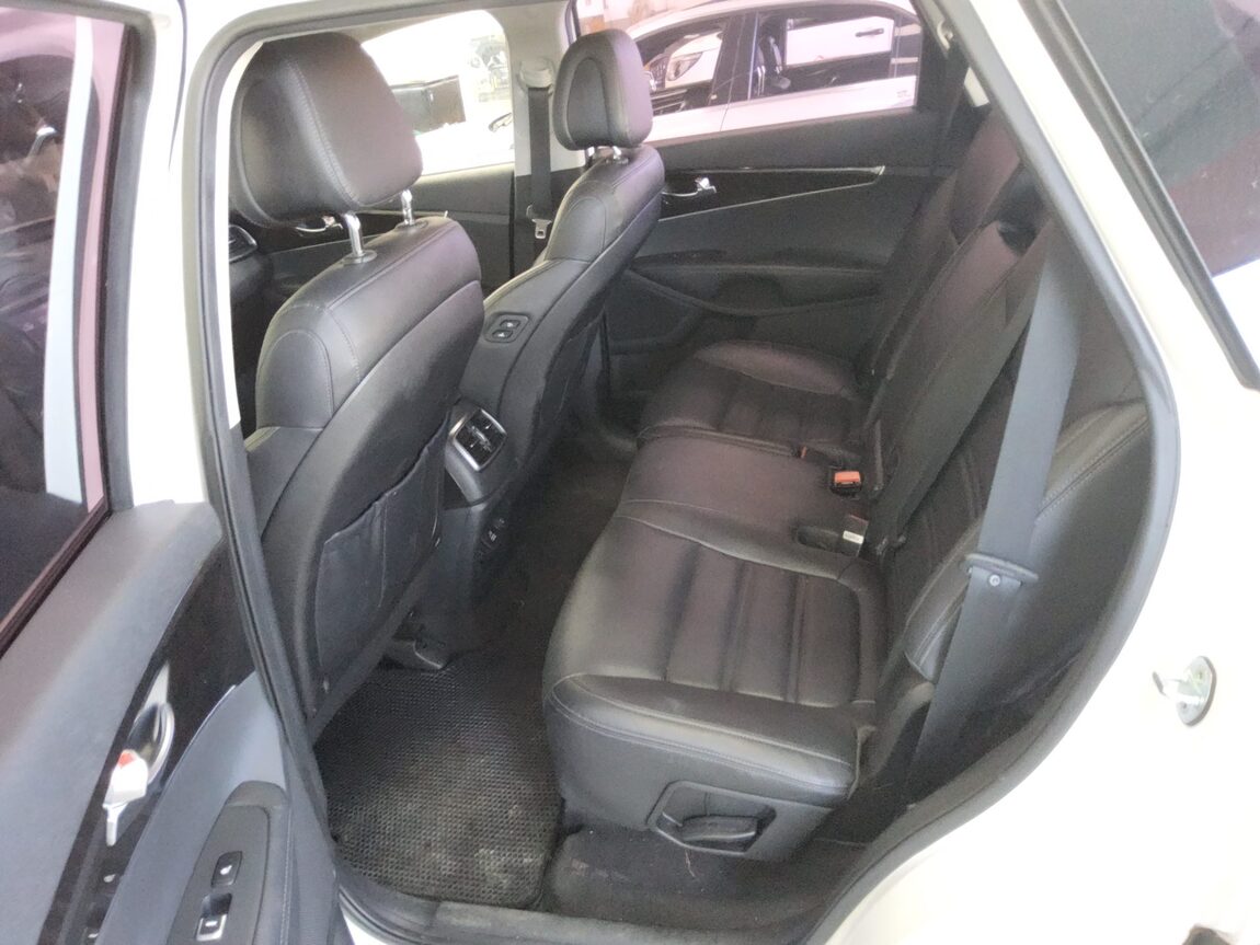 KIA ALL NEW SORENTO R2.0 4WD NOBLESSE 2016 - zdjęcie 12