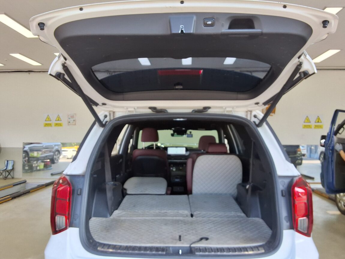 HYUNDAI THE NEW PALISADE 2.2 DIESEL 2WD PRESTIGE 2023 - zdjęcie 15