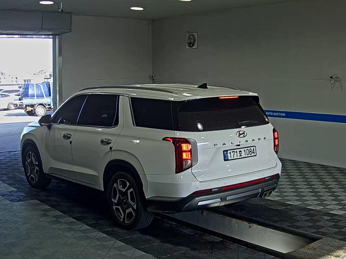 HYUNDAI THE NEW PALISADE 2.2 DIESEL 2WD PRESTIGE 2023 - zdjęcie 6