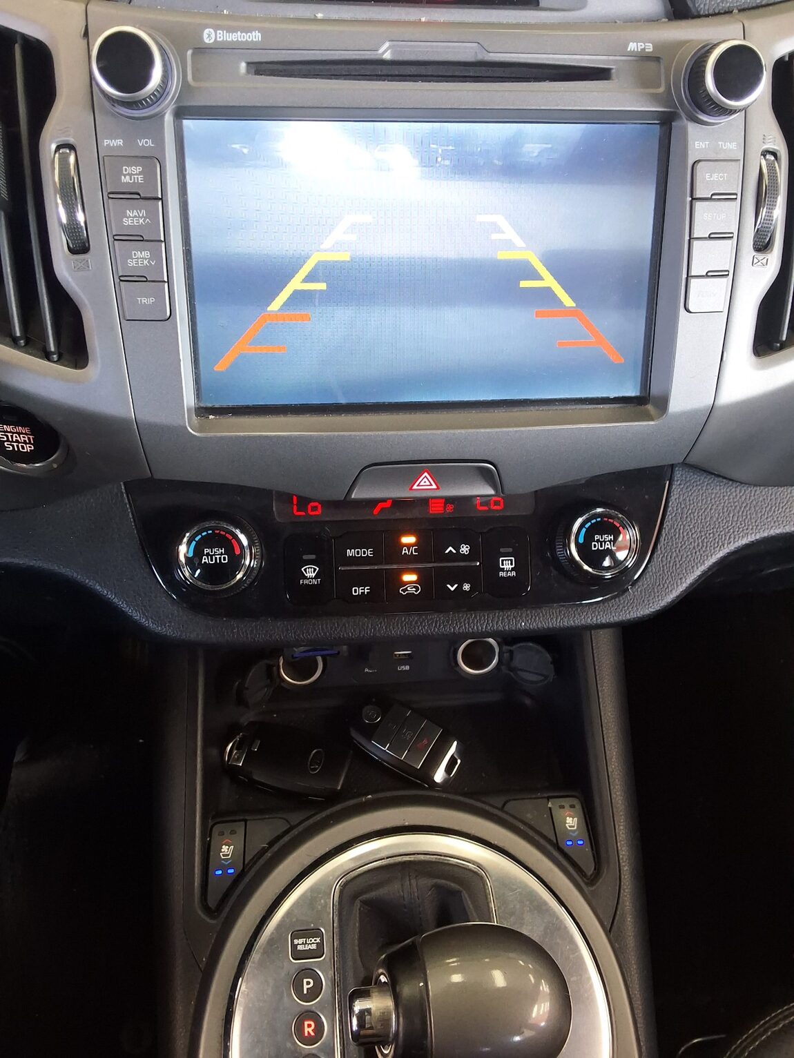 KIA THE NEW SPORTAGE R DIESEL R2.0 2WD PRESTIGE 2016 - zdjęcie 19