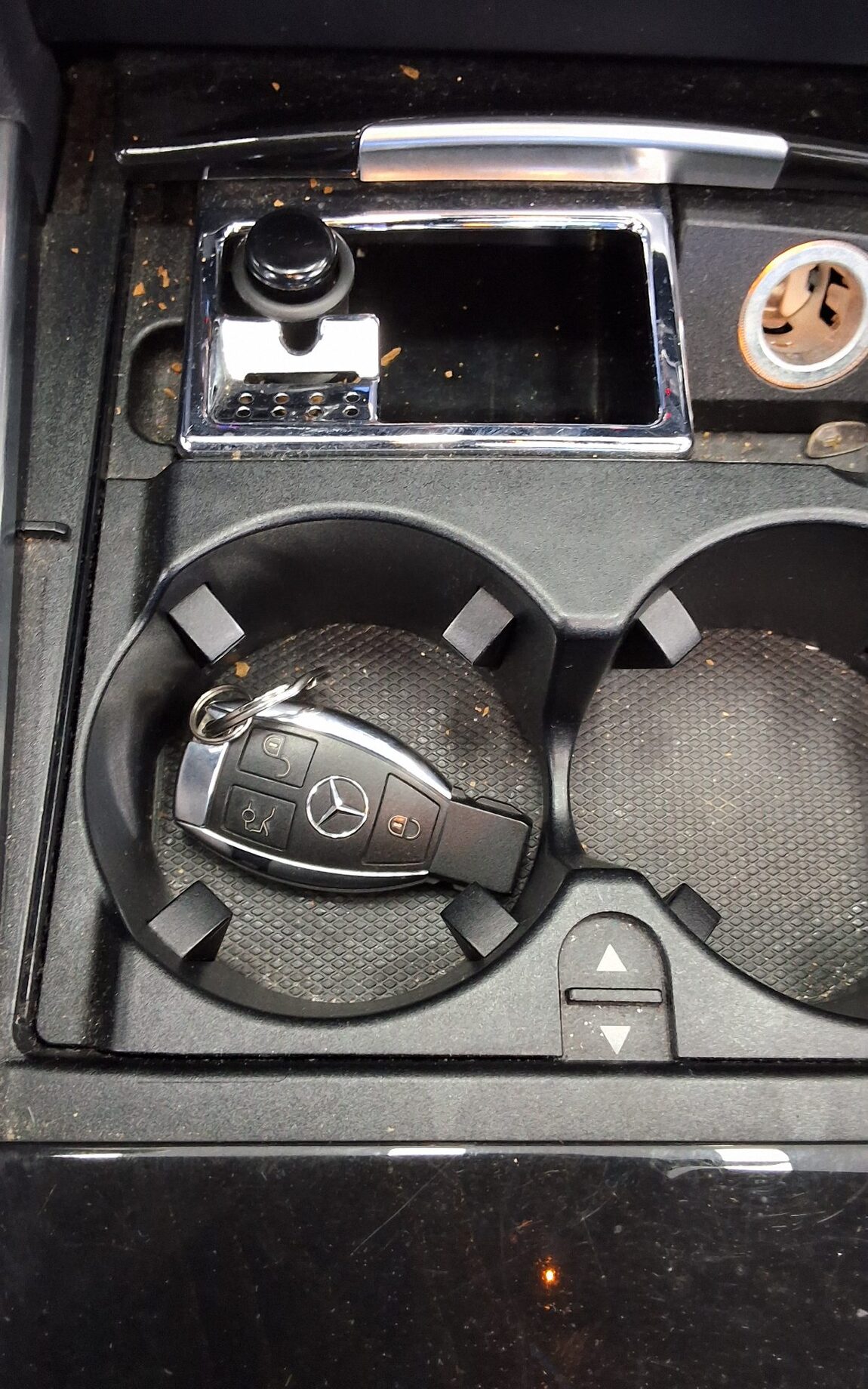 MERCEDES-BENZ E-CLASS (4TH GEN) E300 4MATIC AVANTGARDE 2014 - zdjęcie 20