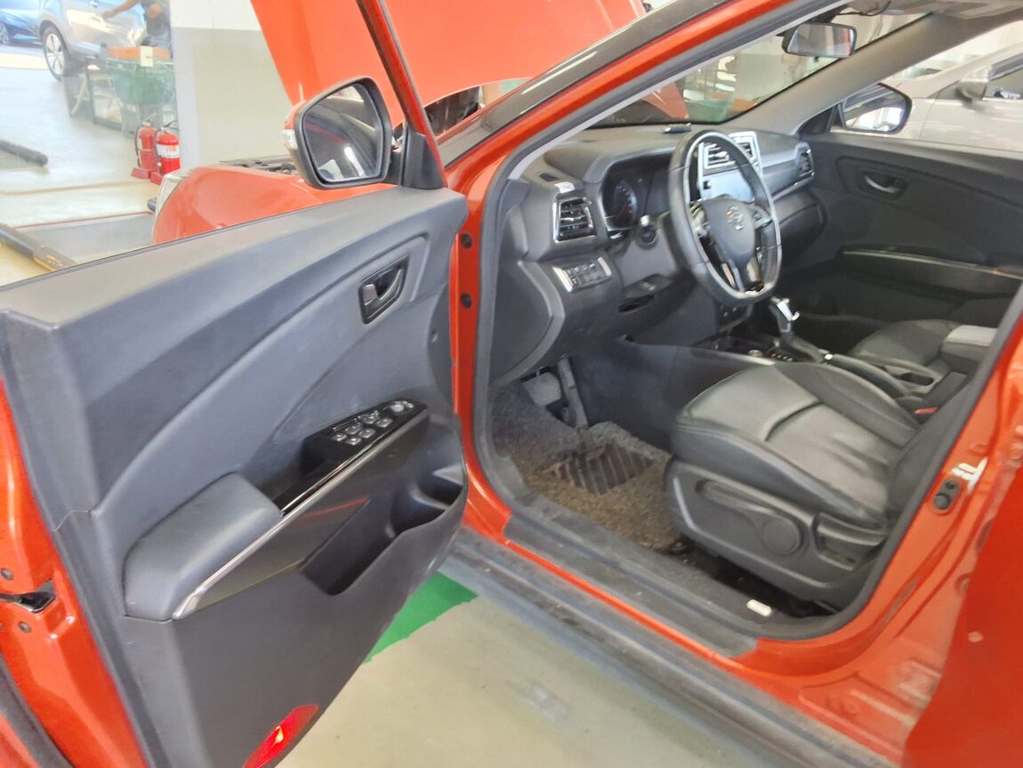 KG MOBILITY (SSANGYONG) VERY NEW TIVOLI 1.5 GASOLINE 2WD V3 2021 - zdjęcie 10
