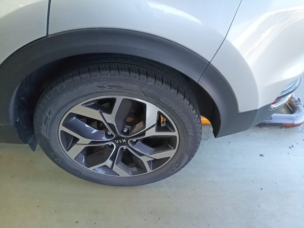KIA SPORTAGE THE BOLD R2.0 DIESEL 2WD PRESTIGE 2019 - zdjęcie 24